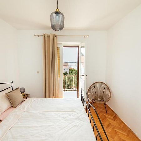 Apartment Michelin Primosten Exterior photo