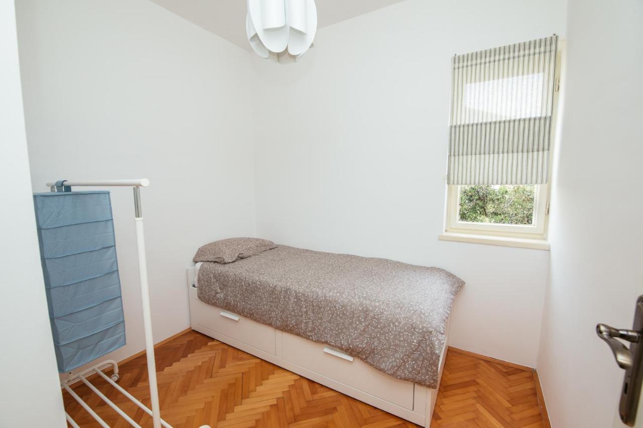 Apartment Michelin Primosten Exterior photo
